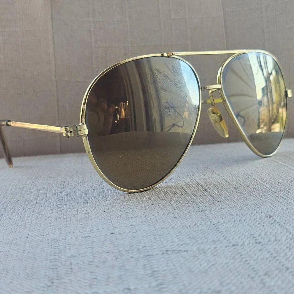 Vintage Sunglasses R.O.C Gold Tone Frame Aviator Eye Wear Men Sunglasses